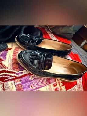 Size 39 Women’s Black Patent Tassel Slip-On Loafers